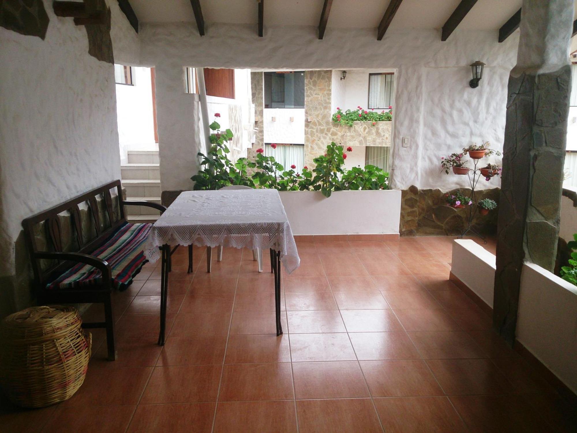 Plaza Pueblo Hotel Vallegrande エクステリア 写真